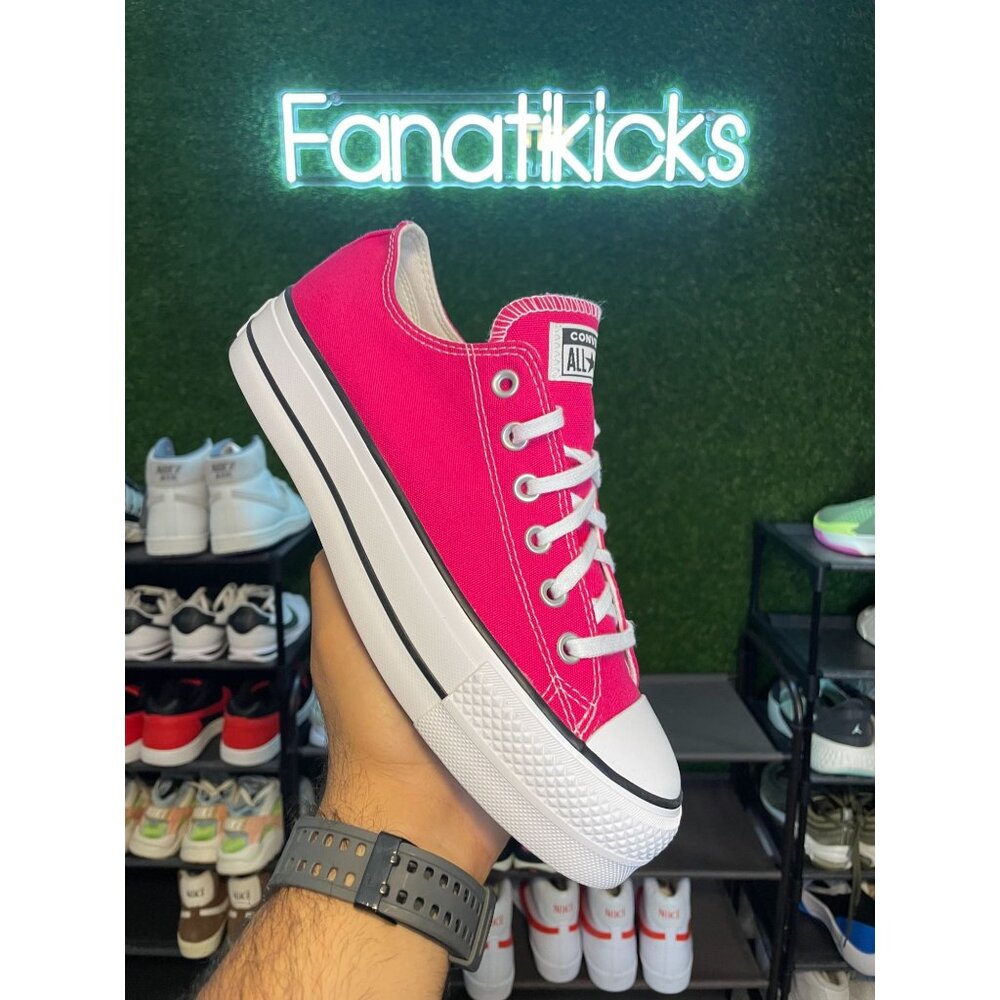Converse Chuck Taylor Platform Womens Size 7.5 Shoes Pink White Sneakers A11539F